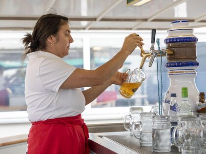 Frisches Bier am Sommerfest